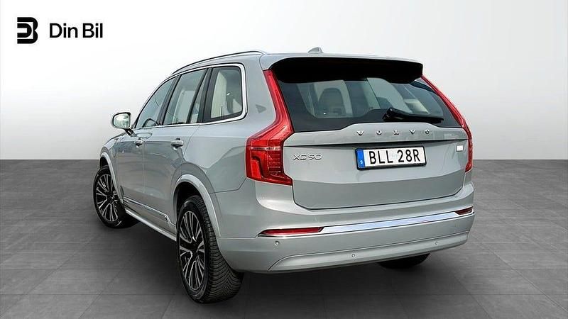 Begagnad Volvo XC90 Plus 310 HK (228 kW) 2024 Vapor grey metallic SUV