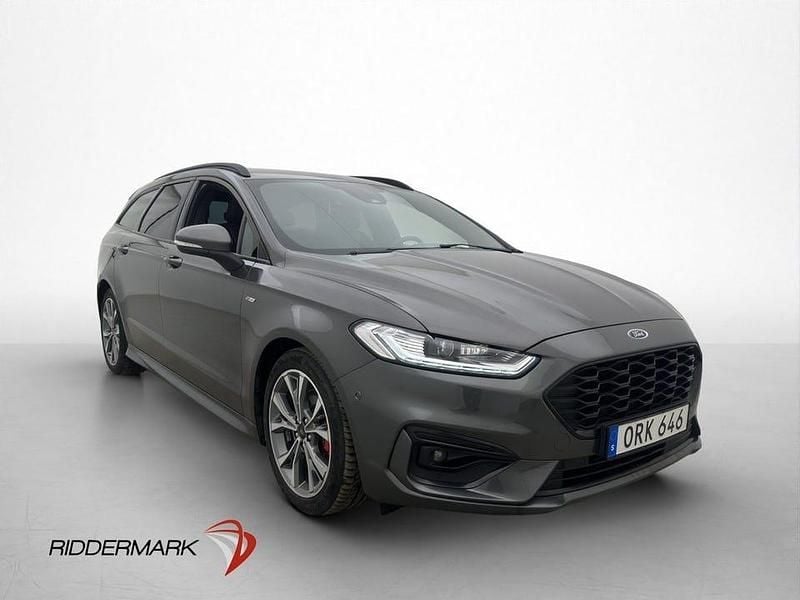 Begagnad Ford Mondeo ST-Line 188 HK (138 kW) 2021 Grå Kombi