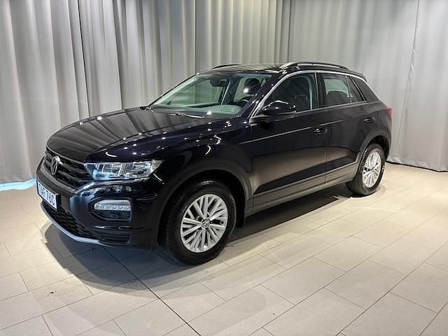 Svart Begagnad 2021 VW T-Roc Style SUV | 239 900 kr (Bra pris) - Bild 1/4