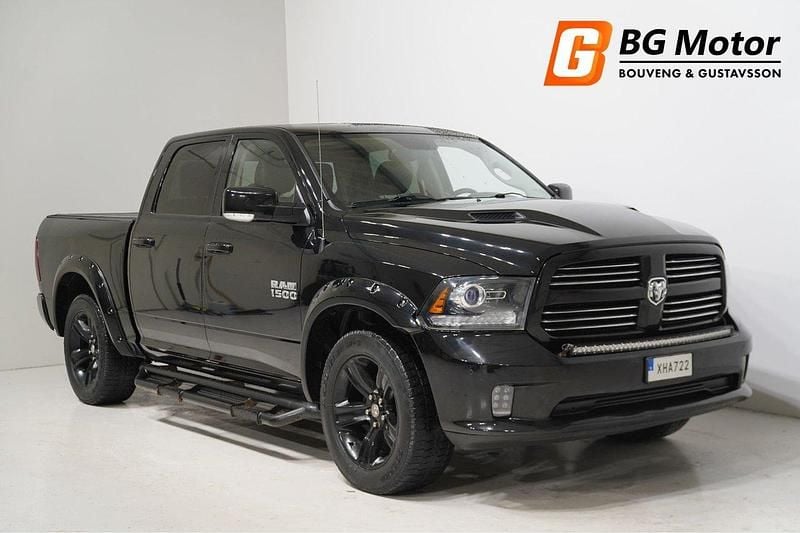 Svart Begagnad 2014 Dodge Ram Pickup | 359 700 kr (Lite dyr) - Bild 1/3