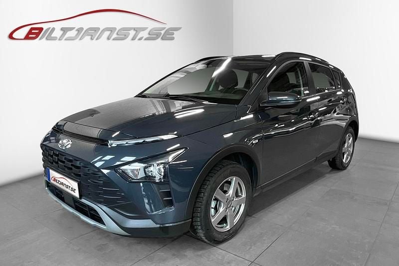 Grå Begagnad 2023 Hyundai Bayon Essential SUV | 190 000 kr (Marknadspris) - Bild 1/4