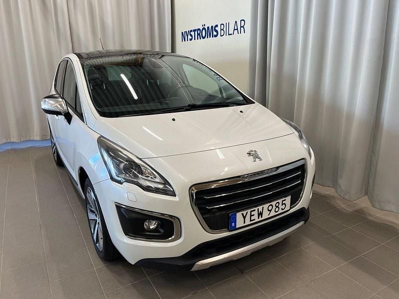 Vit Begagnad 2016 Peugeot 3008 Kombi | 95 900 kr (Superpris) - Bild 1/4