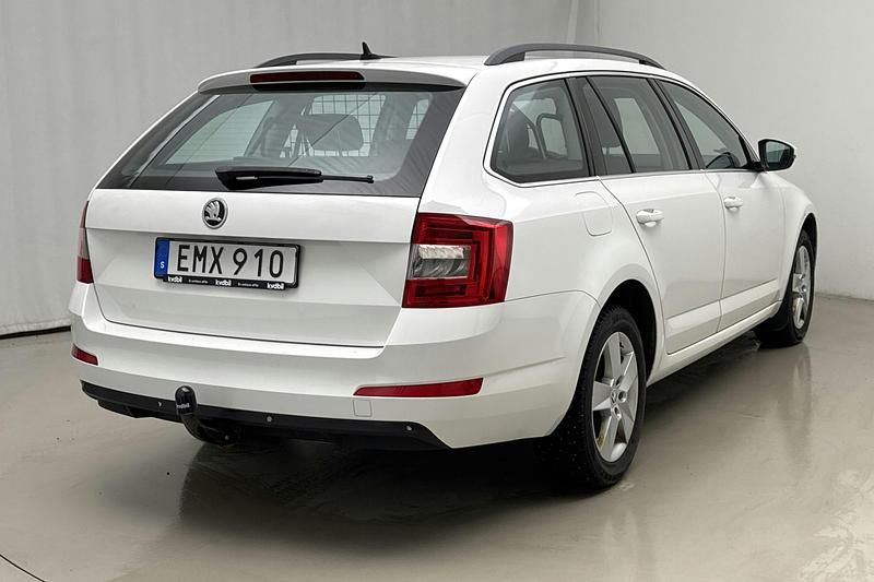 Begagnad Skoda Octavia 110 HK (80 kW) 2016 Vit Halvkombi