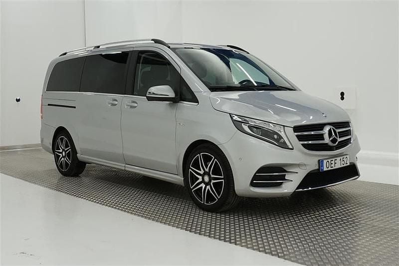 Silver Begagnad 2016 Mercedes V250 Exclusive Minibuss | 389 000 kr (Dyr) - Bild 1/4