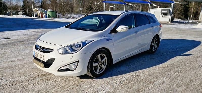 Begagnad Hyundai i40 136 HK (100 kW) 2013 Kombi