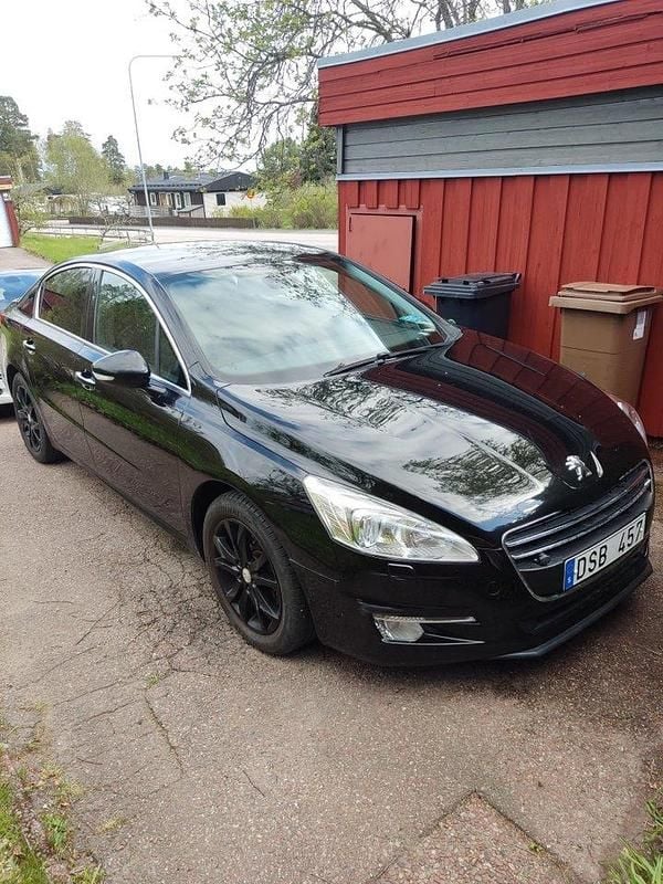 Svart Begagnad 2011 Peugeot 508 Sedan | 50 000 kr (Bra pris) - Bild 1/4
