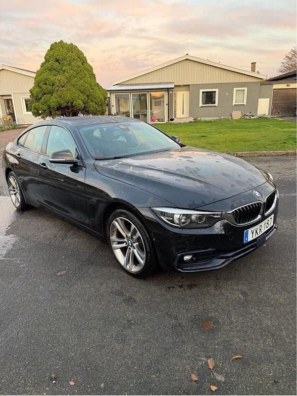 Svart Begagnad 2018 BMW 420 Gran Coupé Sport Line Sportkupé | 185 000 kr (Superpris) - Bild 1/4