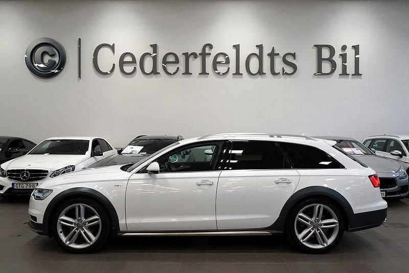 Vit Begagnad 2016 Audi A6 Allroad Comfort Kombi | 239 800 kr (Marknadspris) - Bild 1/4