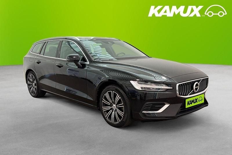 Svart Begagnad 2022 Volvo V60 Inscription Kombi | 318 700 kr (Marknadspris) - Bild 1/4