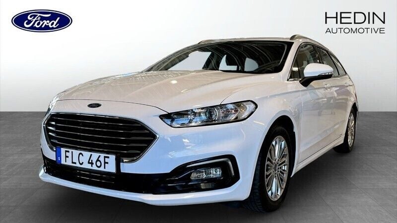 Vit (white) Begagnad 2021 Ford Mondeo Titanium Kombi | 199 900 kr (Superpris) - Bild 1/4