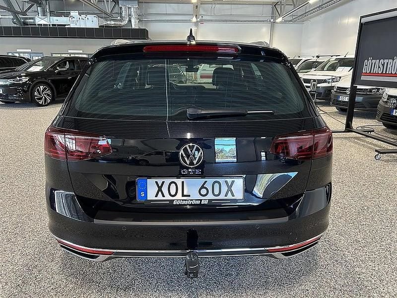 Begagnad VW Passat GTE 156 HK (114 kW) 2020 Svart Kombi