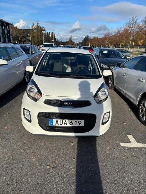 Vit Begagnad 2016 Kia Picanto Halvkombi | 50 000 kr (Bra pris) - Bild 1/4