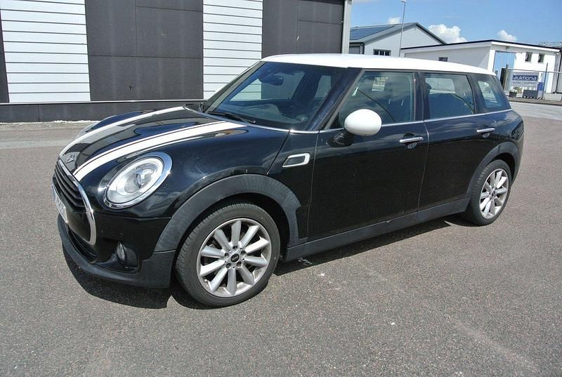 Svart Begagnad 2015 Mini Cooper Clubman Pepper Kombi | 72 000 kr - Bild 1/4