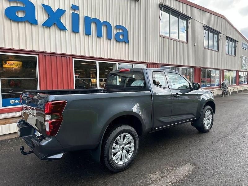 Begagnad Isuzu D-Max 163 HK (119 kW) 2024 Grå Pickup