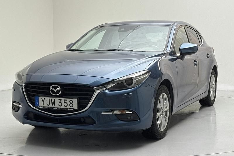 Blå Begagnad 2017 Mazda 3 | 149 900 kr (Marknadspris) - Bild 1/4