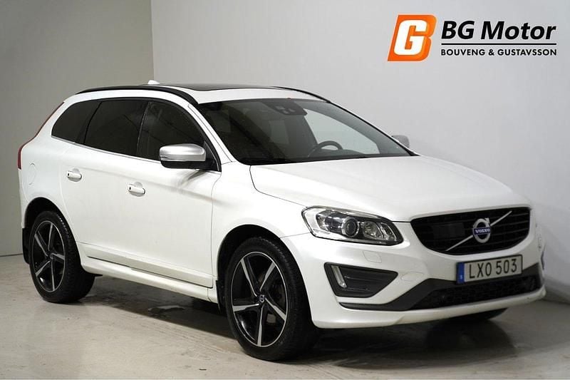 Vit Begagnad 2015 Volvo XC60 R-Design SUV | 164 900 kr (Marknadspris) - Bild 1/3
