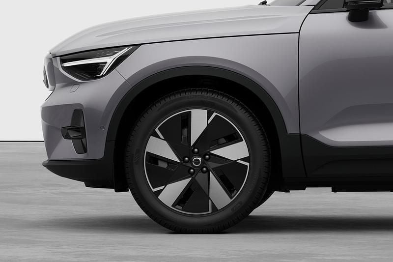 Ny Volvo EX40 Single Motor Extended Range 185 kW (252 HK) 2026 Silver SUV