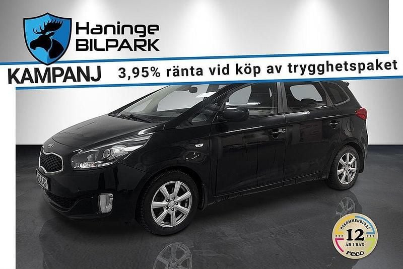 Svart Begagnad 2015 Kia Carens Minibuss | 89 995 kr (Marknadspris) - Bild 1/2