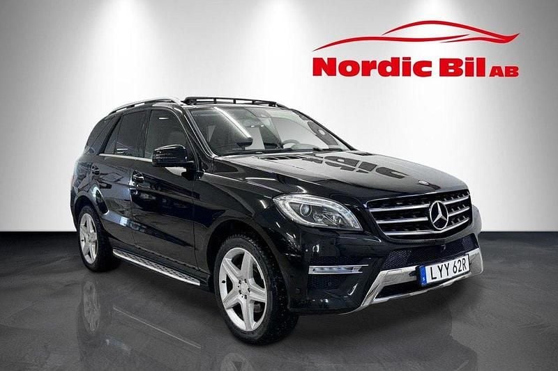 Svart Begagnad 2014 Mercedes ML350 AMG line SUV | 179 900 kr (Bra pris) - Bild 1/4