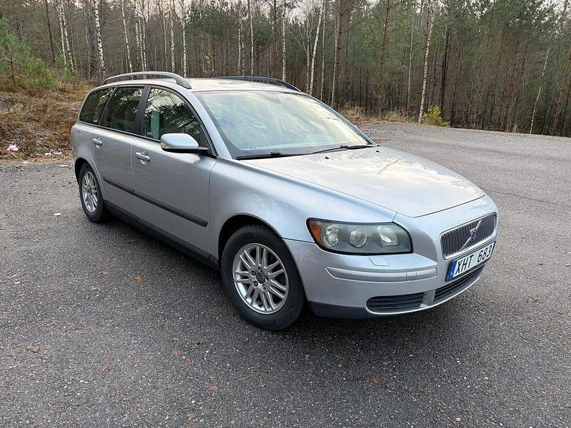 Begagnad 2006 Volvo V50 Kombi | 22 000 kr (Bra pris) - Bild 1/4