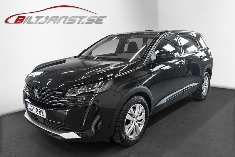 Svart Begagnad 2021 Peugeot 5008 Active Minibuss | 259 900 kr (Marknadspris) - Bild 1/4