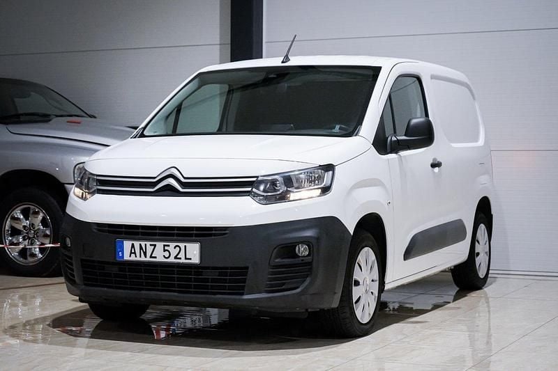 Vit Begagnad 2019 Citroën Berlingo Van | 139 500 kr (Bra pris) - Bild 1/4