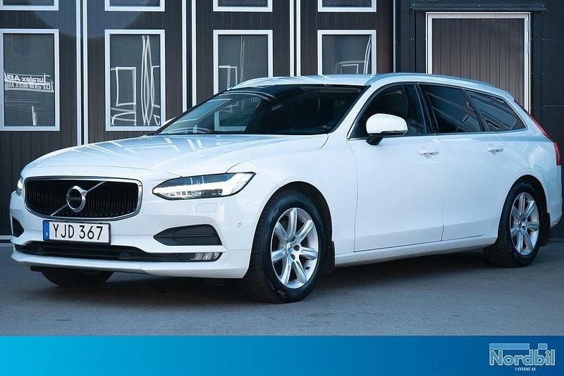 Vit Begagnad 2016 Volvo V90 Momentum Kombi | 168 900 kr (Marknadspris) - Bild 1/4