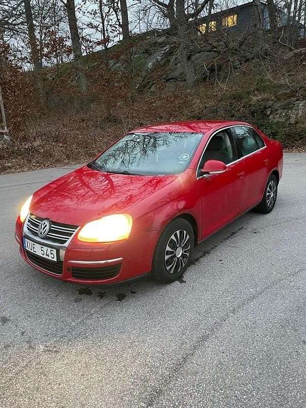 Begagnad 2006 VW Jetta | 22 900 kr (Marknadspris) - Bild 1/4