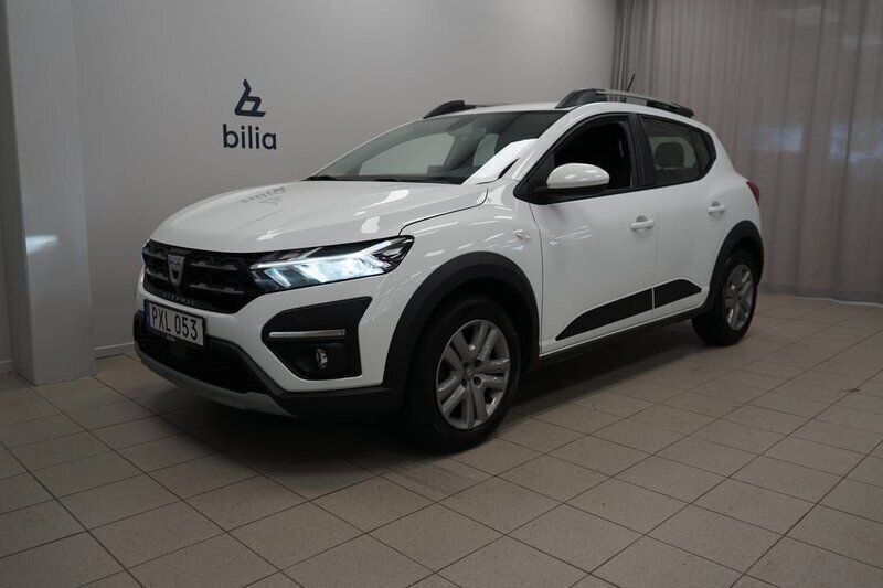 Vit Begagnad 2022 Dacia Sandero Comfort Halvkombi | 164 900 kr (Marknadspris) - Bild 1/3