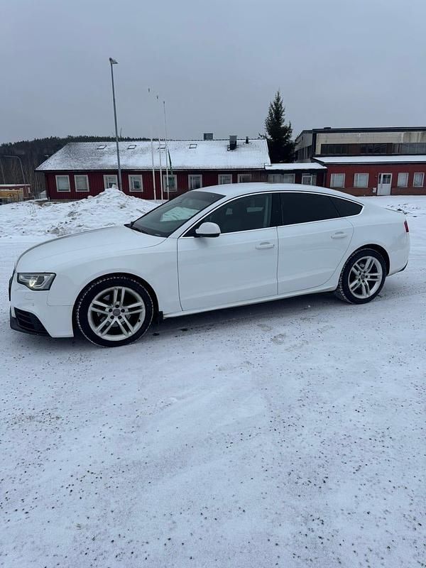 Begagnad Audi A5 Sportback 170 HK (125 kW) 2013 Halvkombi