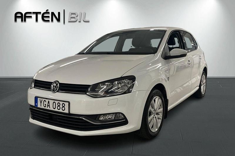 Vit Begagnad 2016 VW Polo Halvkombi | 149 800 kr (Marknadspris) - Bild 1/3