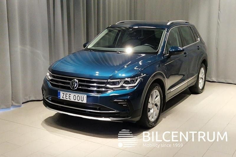 Blå Begagnad 2021 VW Tiguan SUV | 329 900 kr (Bra pris) - Bild 1/4
