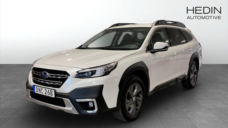 Vit (white) Begagnad 2021 Subaru Outback SUV | 309 900 kr (Superpris) - Bild 1/4
