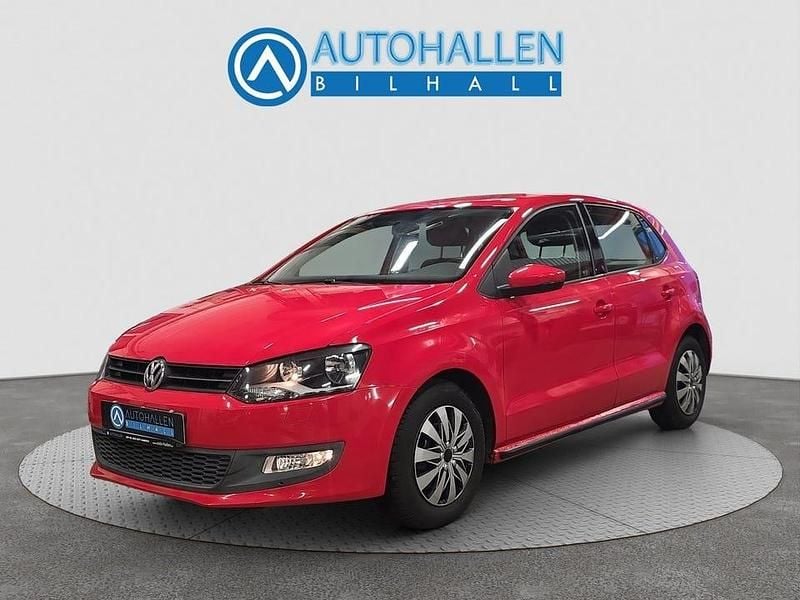 Begagnad VW Polo 86 HK (63 kW) 2010 Röd Halvkombi