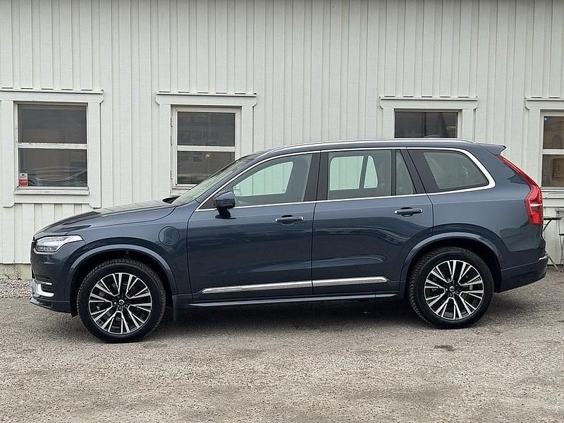Begagnad Volvo XC90 Plus 456 HK (335 kW) 2023 Blå SUV