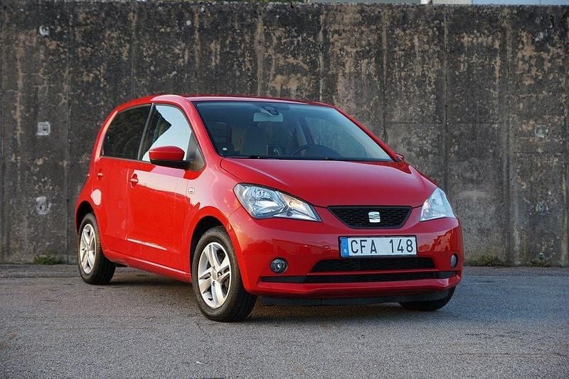 Begagnad Seat Mii 68 HK (50 kW) 2013 Röd Halvkombi