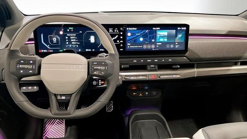 Begagnad Kia EV3 GT-Line 150 kW (204 HK) 2025 Svart SUV