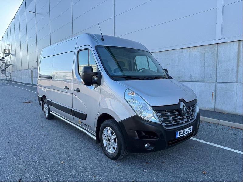Grå Begagnad 2015 Renault Master Van | 144 900 kr (Superpris) - Bild 1/4