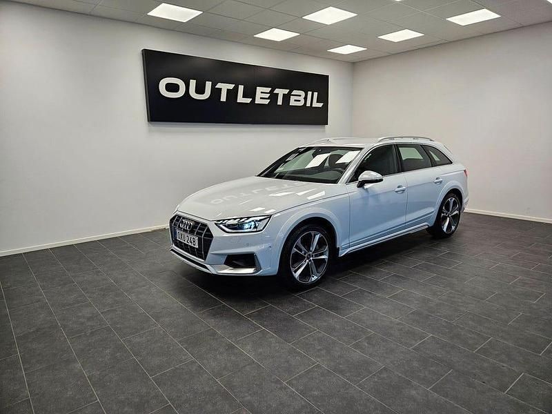 Vit Begagnad 2021 Audi A4 Allroad Sport Kombi | 339 900 kr (Marknadspris) - Bild 1/4