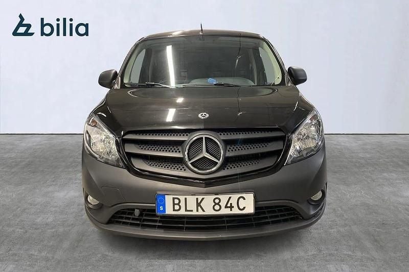 Begagnad Mercedes Citan 109 95 HK (69 kW) 2020 Svart Van