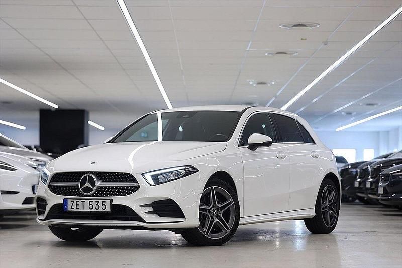 Begagnad Mercedes A250 AMG 218 HK (160 kW) 2022 Vit Halvkombi