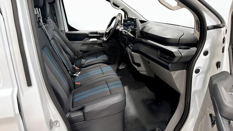 Begagnad Ford E-Transit 2026 Vit Van