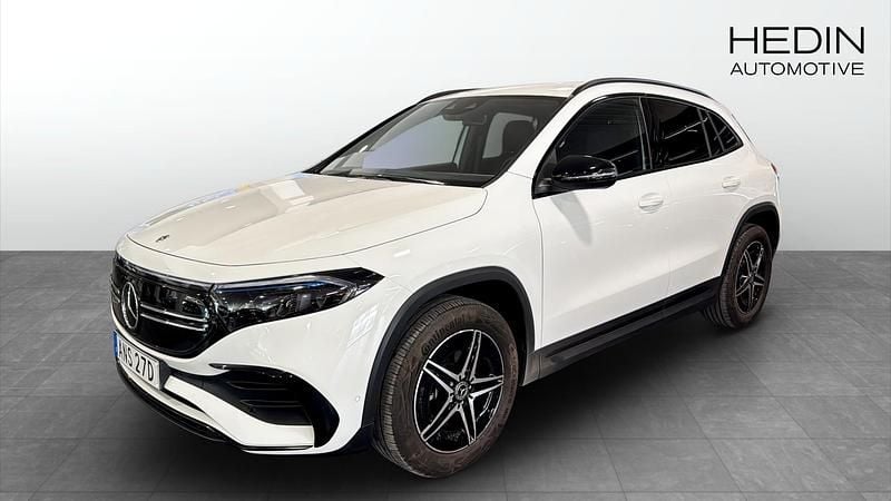 Begagnad Mercedes EQA250 AMG 139 kW (190 HK) 2023 Vit SUV