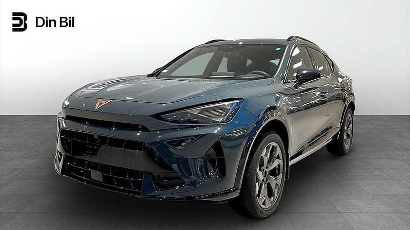 Blå Ny 2025 Cupra Formentor SUV | 339 900 kr (Marknadspris) - Bild 1/4