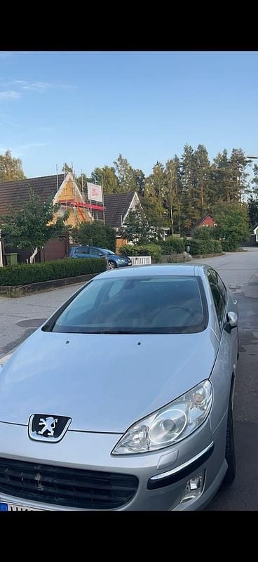 Silvergrå Begagnad 2005 Peugeot 407 Sedan | 22 000 kr (Bra pris) - Bild 1/4