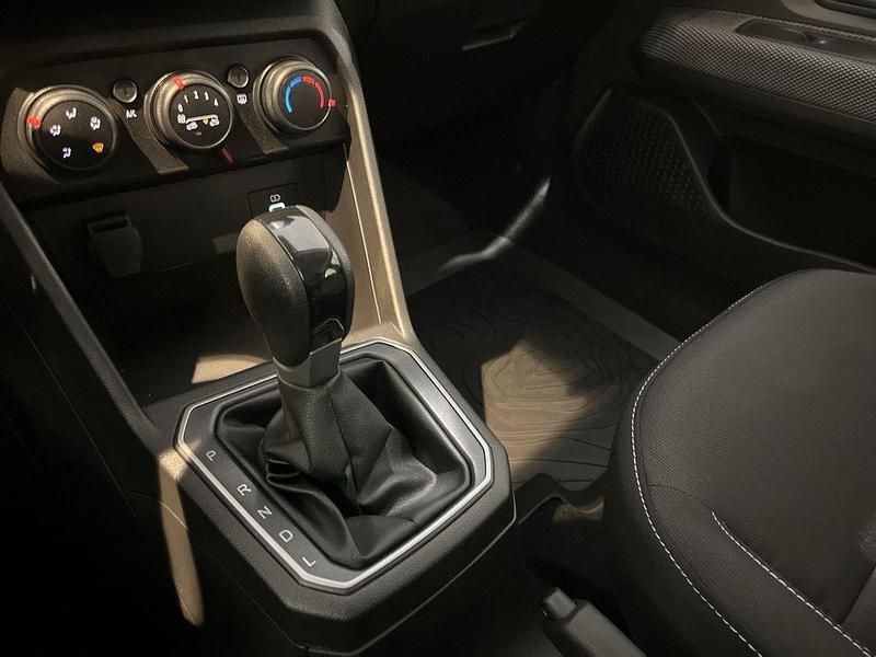 Blå Ny 2025 Dacia Sandero Expression Halvkombi | 229 200 kr (Marknadspris) - Bild 1/4