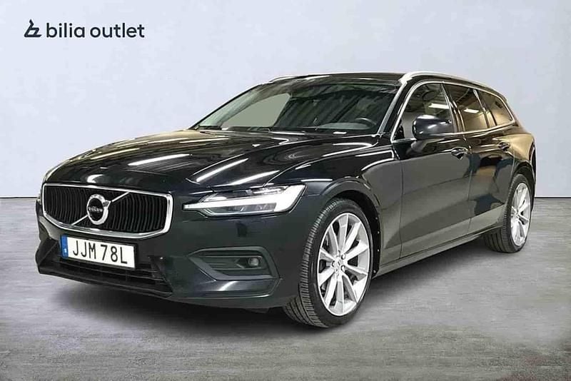 Svart Begagnad 2021 Volvo V60 Kombi | 219 900 kr (Marknadspris) - Bild 1/1