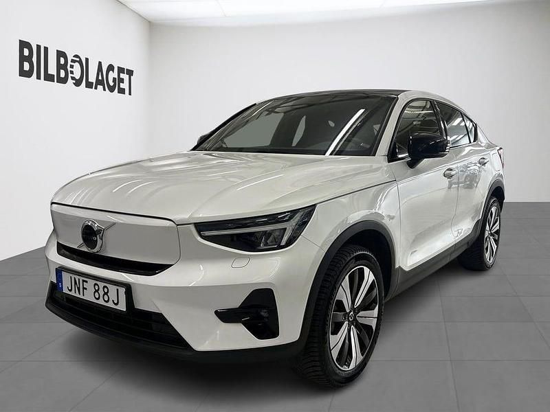 Vit Begagnad 2023 Volvo C40 Plus SUV | 349 800 kr (Marknadspris) - Bild 1/4