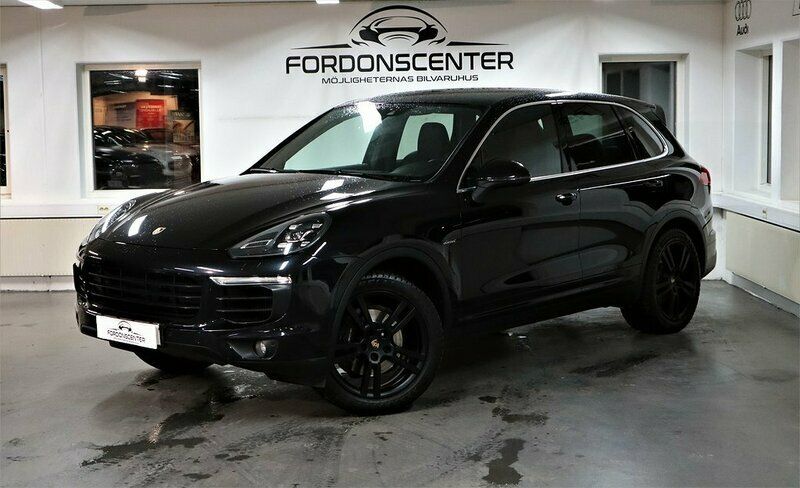 Begagnad 2016 Porsche Cayenne SUV | 469 900 kr (Dyr) - Bild 1/4