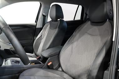 Begagnad VW Tayron Life 207 HK (152 kW) 2025 Svart SUV